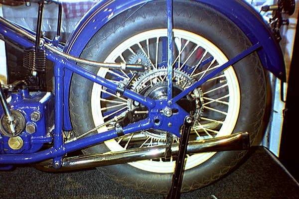 10__6a.jpg